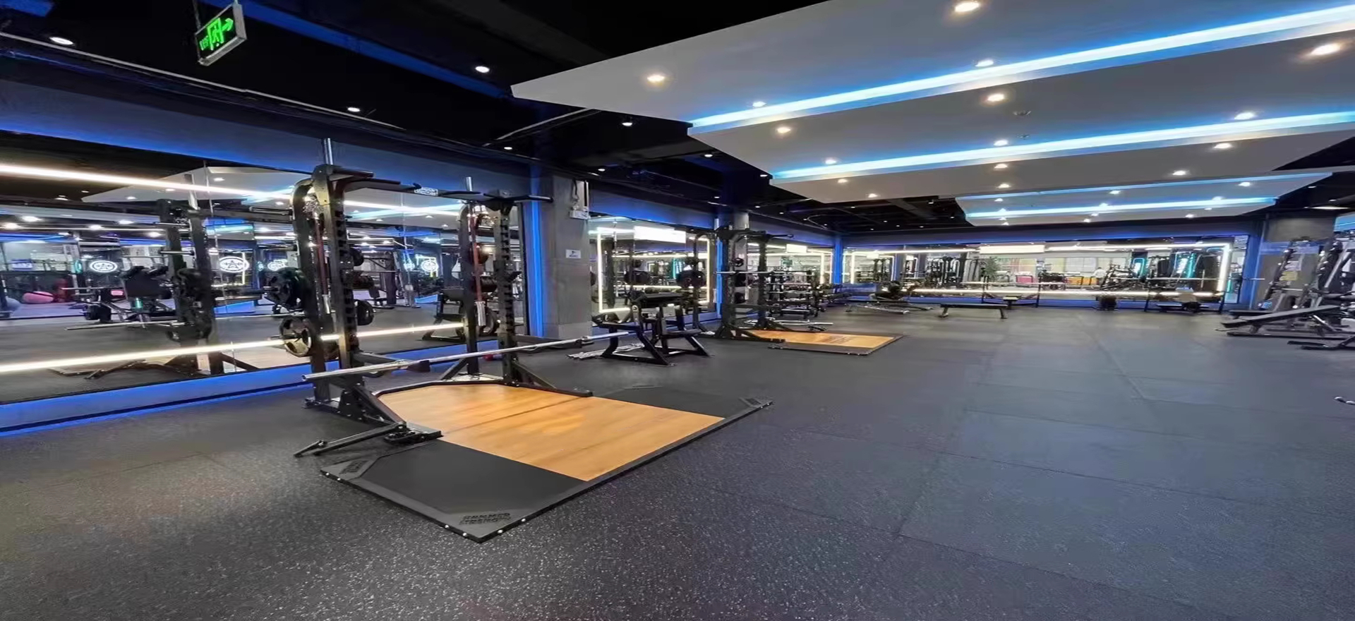 足球场人造草坪